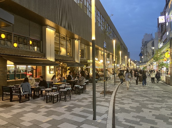 海外研究に裏打ちされた神戸三宮サンキタ通り、サンキタ広場の都市デザイン事例